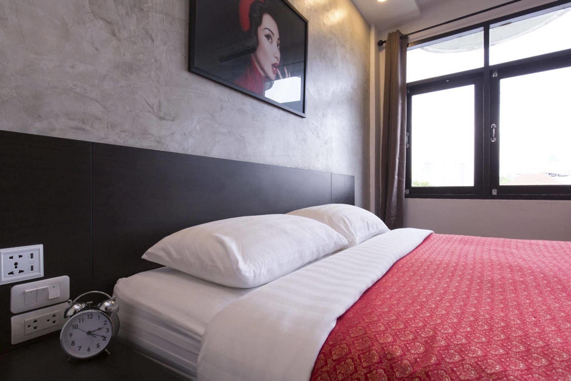 Bed and Breakfast Kama Bangkok Zewnętrze zdjęcie
